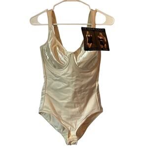 Va Bien Shapewear Womens One Piece Body Slimmer Cream Colored Size 36D NWT